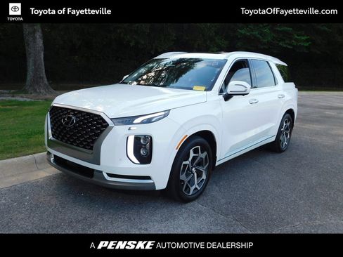 Used 2022 Hyundai Palisade Calligraphy FWD image 1