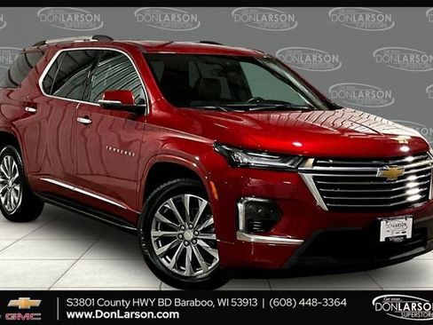 Used 2023 Chevrolet Traverse Premier w/ LPO, Floor Liner Package image 1