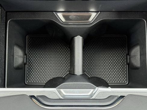 New 2025 Land Rover Range Rover Sport Dynamic SE image 19