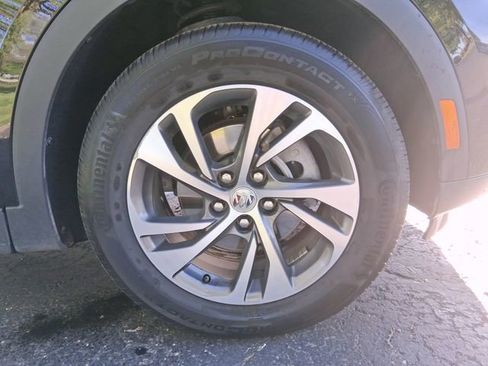 Used 2023 Buick Envision Essence FWD image 8