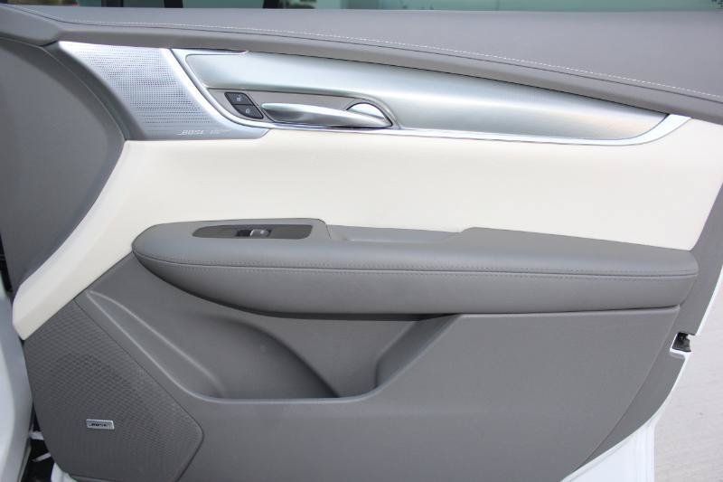 Used 2023 Cadillac XT5 Premium Luxury w/ LPO, Floor Liner Package AWD/4WD image 25