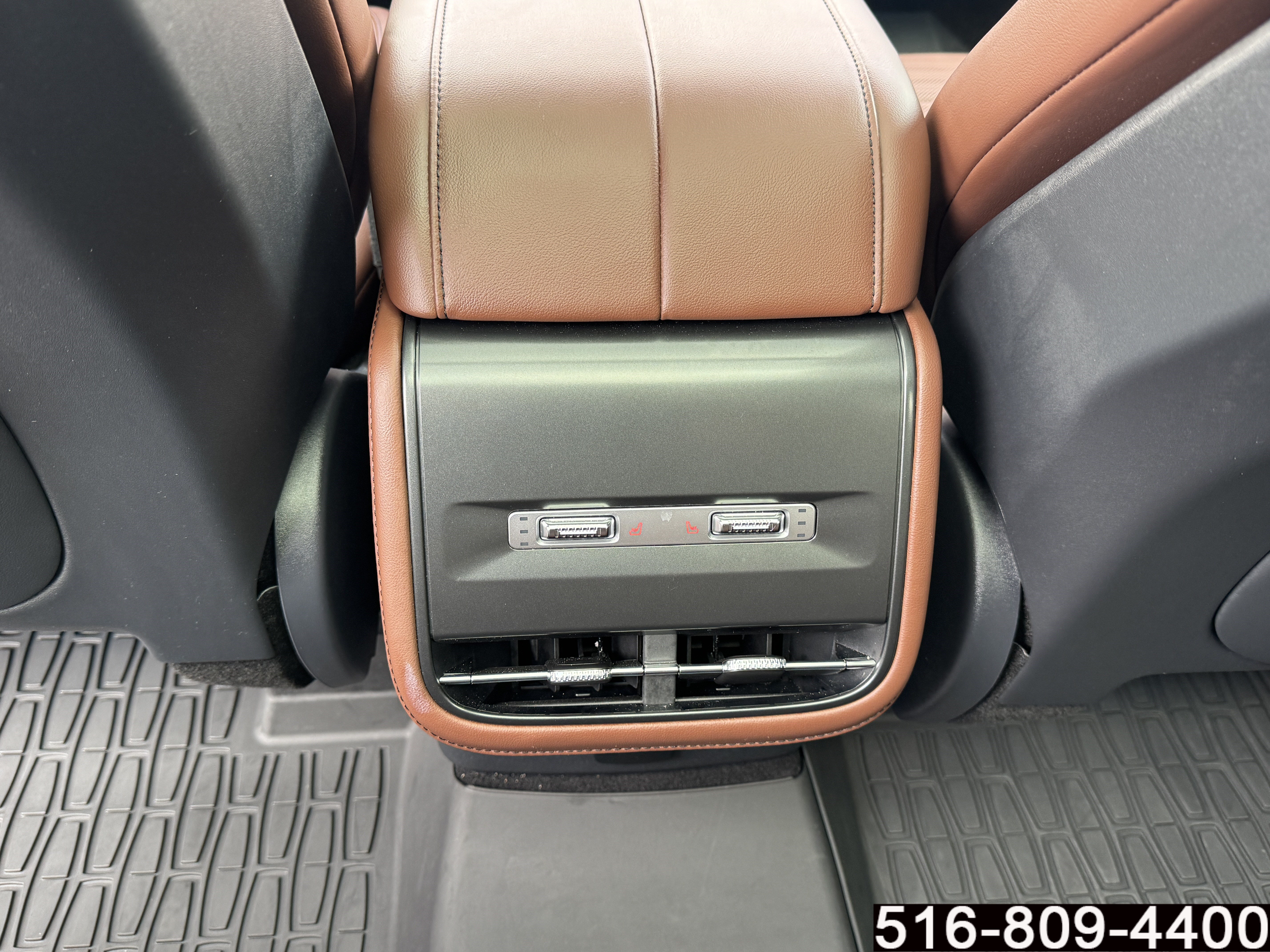Used 2026 Lincoln Nautilus Reserve AWD/4WD image 19