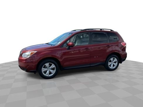 Used 2015 Subaru Forester 2.5i Premium AWD/4WD image 5