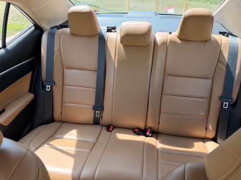 Used 2014 Toyota Corolla LE Premium FWD image 10