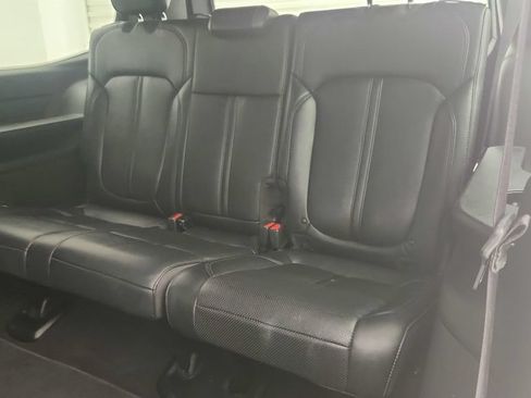 Used 2024 Jeep Wagoneer Series II AWD/4WD image 26