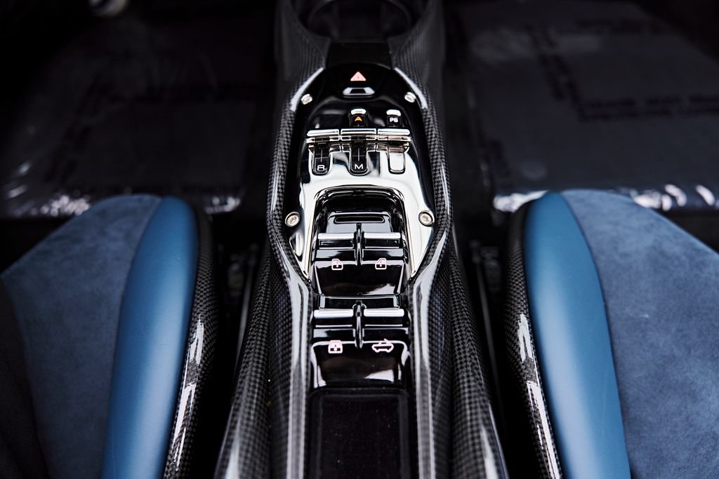 Used 2022 Ferrari SF90 Spider AWD/4WD image 68
