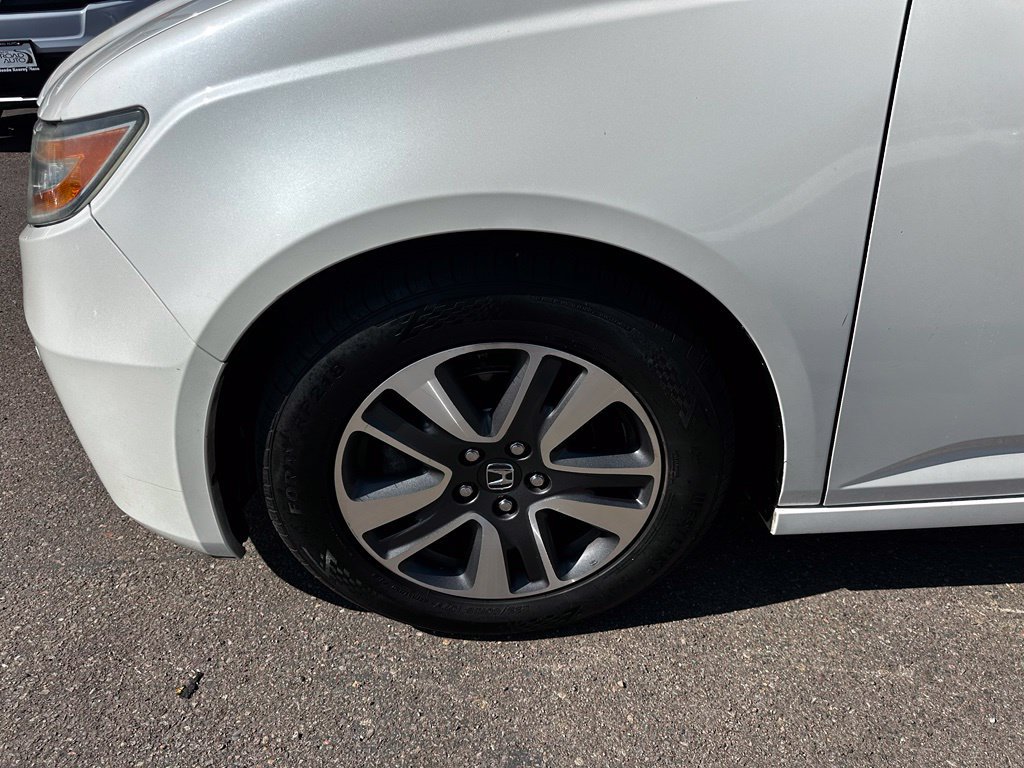 Used 2015 Honda Odyssey Touring image 10