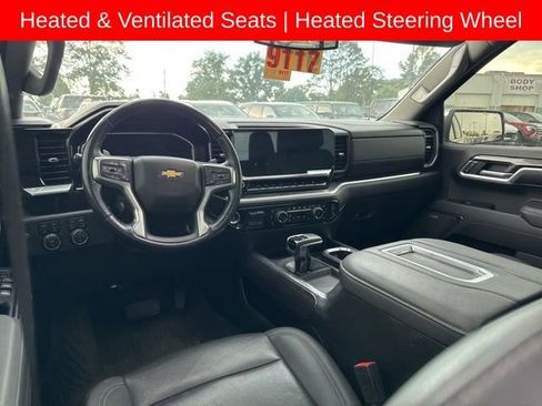 Used 2022 Chevrolet Silverado 1500 LTZ w/ LTZ Premium Package AWD/4WD image 11