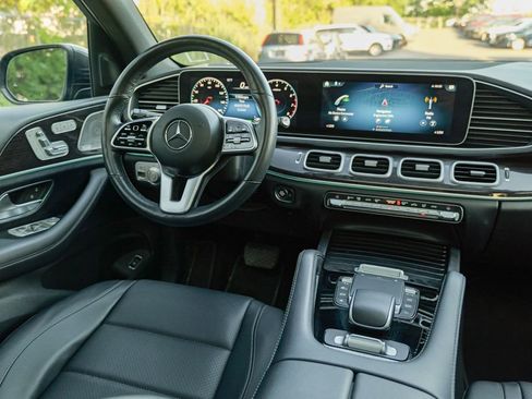Used 2023 Mercedes-Benz GLS 450 4MATIC image 42