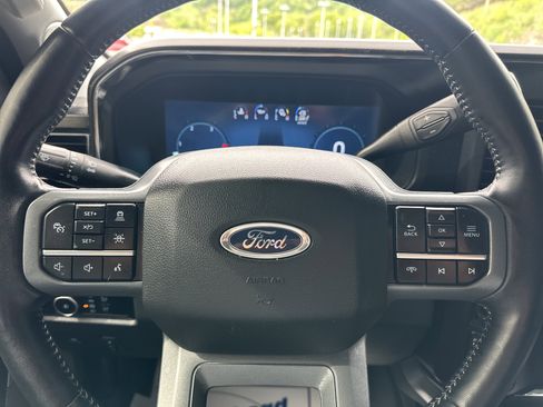 Used 2024 Ford F250 Lariat w/ Lariat Ultimate Package AWD/4WD image 13