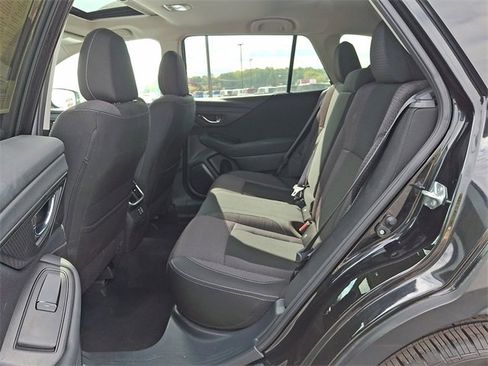 Used 2023 Subaru Outback Premium image 15