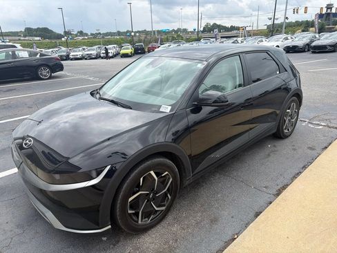 Used 2022 Hyundai Ioniq 5 SEL RWD image 2