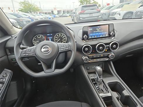 New 2025 Nissan Sentra S image 13