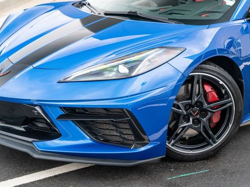 Used 2020 Chevrolet Corvette Stingray Premium Cpe w/ 3LT Preferred Equipment Group RWD image 3