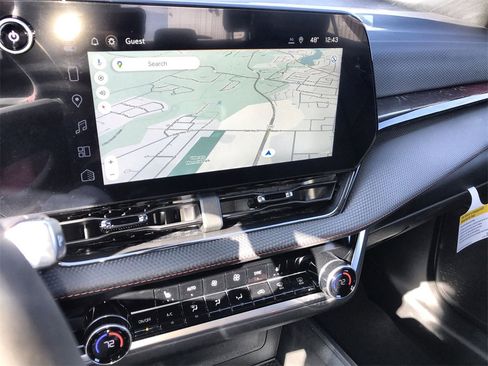 New 2026 Chevrolet Equinox RS image 16