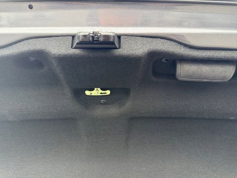 Used 2023 Lexus IS 350 F Sport image 10