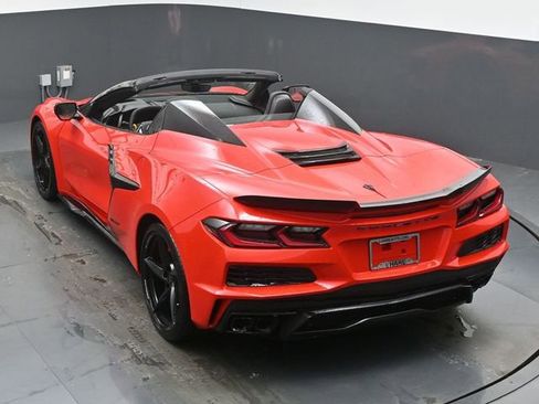 New 2026 Chevrolet Corvette E-Ray w/ Stealth Interior Trim Package image 21