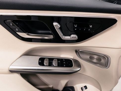 Certified 2026 Mercedes-Benz GLC 300 4MATIC image 6