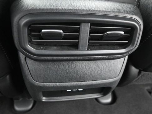 Used 2024 Honda Passport EX-L image 13