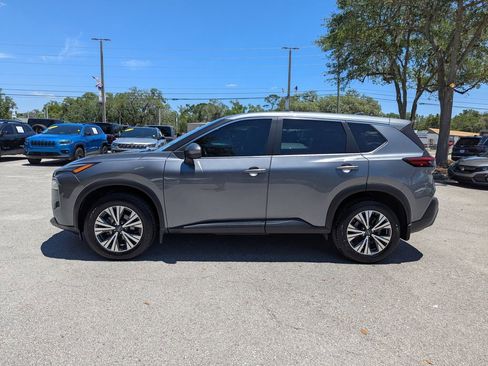 Used 2022 Nissan Rogue SV AWD/4WD image 9