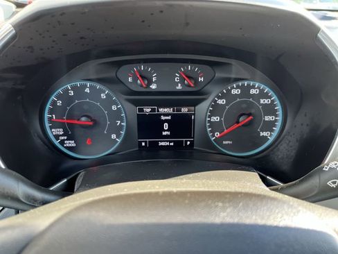 Used 2021 Chevrolet Equinox LS w/ LS Convenience Package AWD/4WD image 11