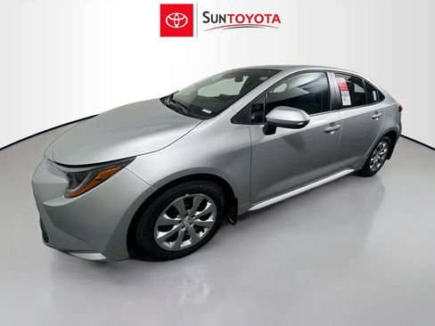 New 2026 Toyota Corolla LE image 9