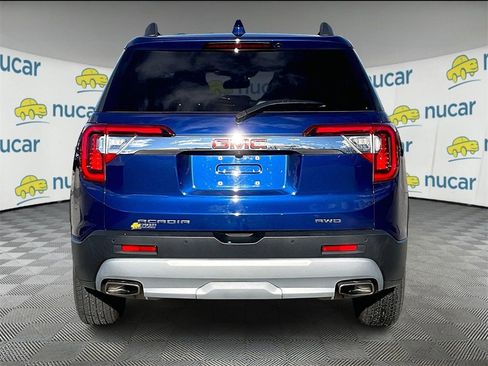 Used 2023 GMC Acadia SLE w/ Driver Convenience Package image 5