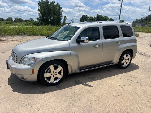 Used 2006 Chevrolet HHR LT w/ Preferred Equipment Group FWD image 1