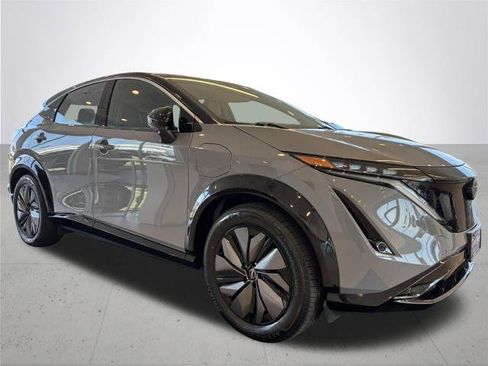 Certified 2024 Nissan Ariya FWD image 6