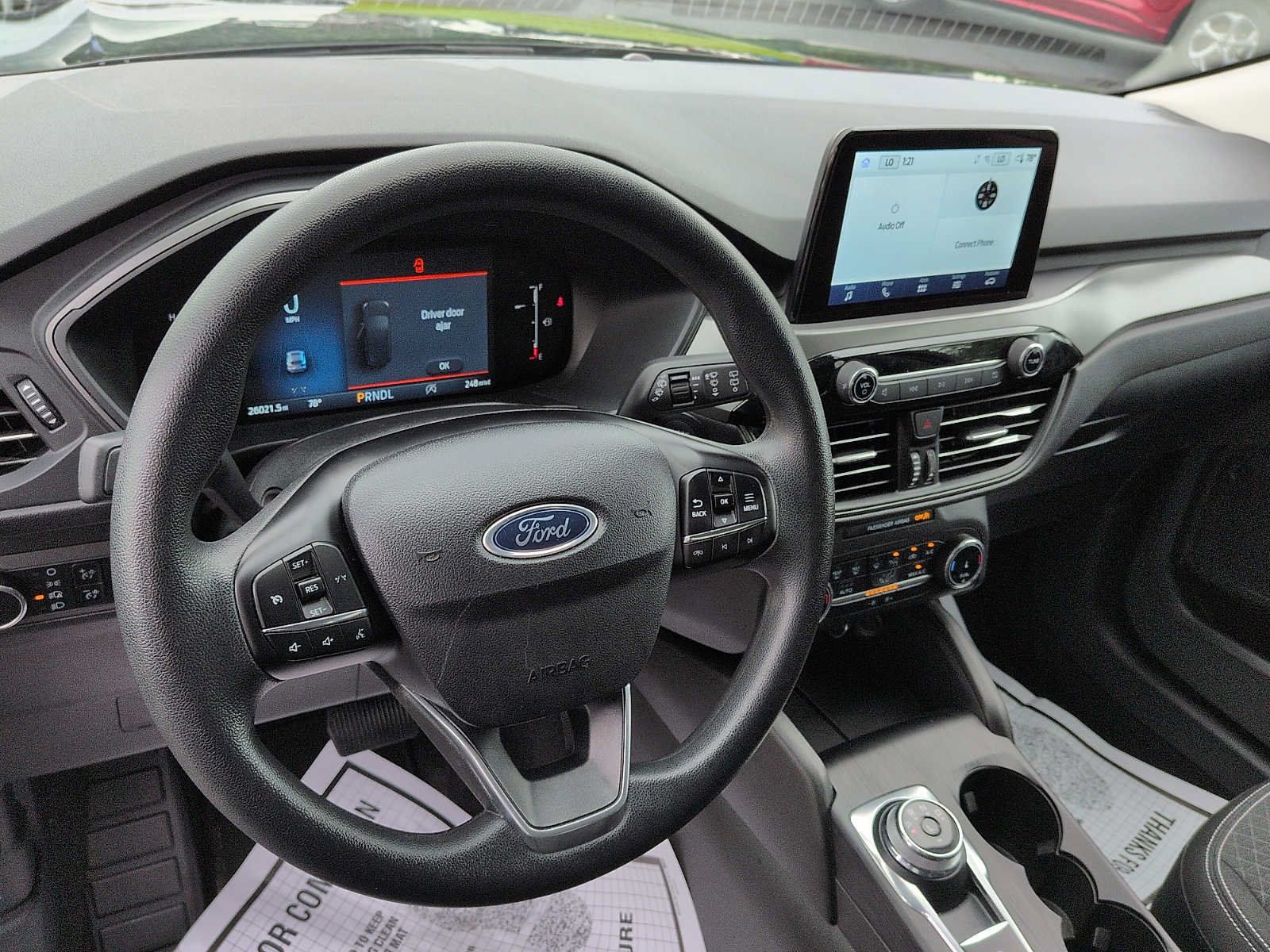 Used 2025 Ford Escape Active AWD/4WD image 12