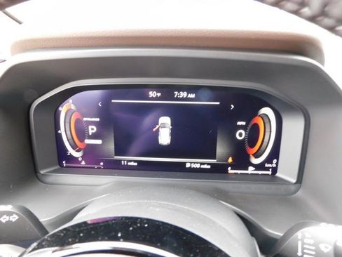 Certified 2022 Nissan Rogue Platinum w/ Head-Up Display Package image 18