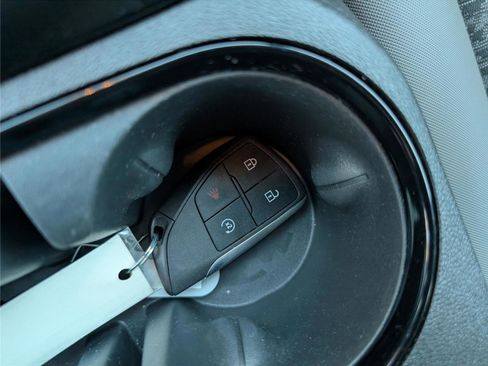 Used 2024 Chevrolet Colorado ZR2 w/ Technology Package image 20