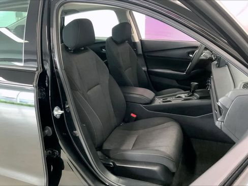 Used 2024 Honda Accord EX image 10