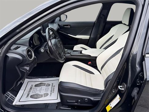 Used 2022 Lexus IS 350 F Sport w/ Accessory Package image 15