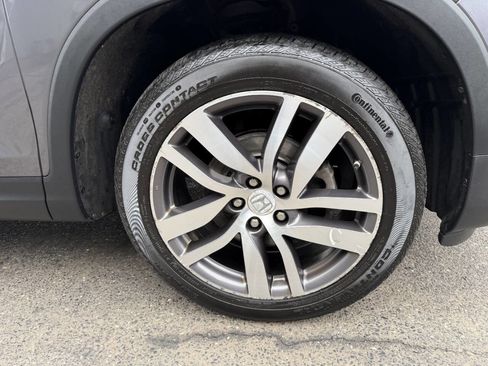 Used 2016 Honda Pilot Touring image 15