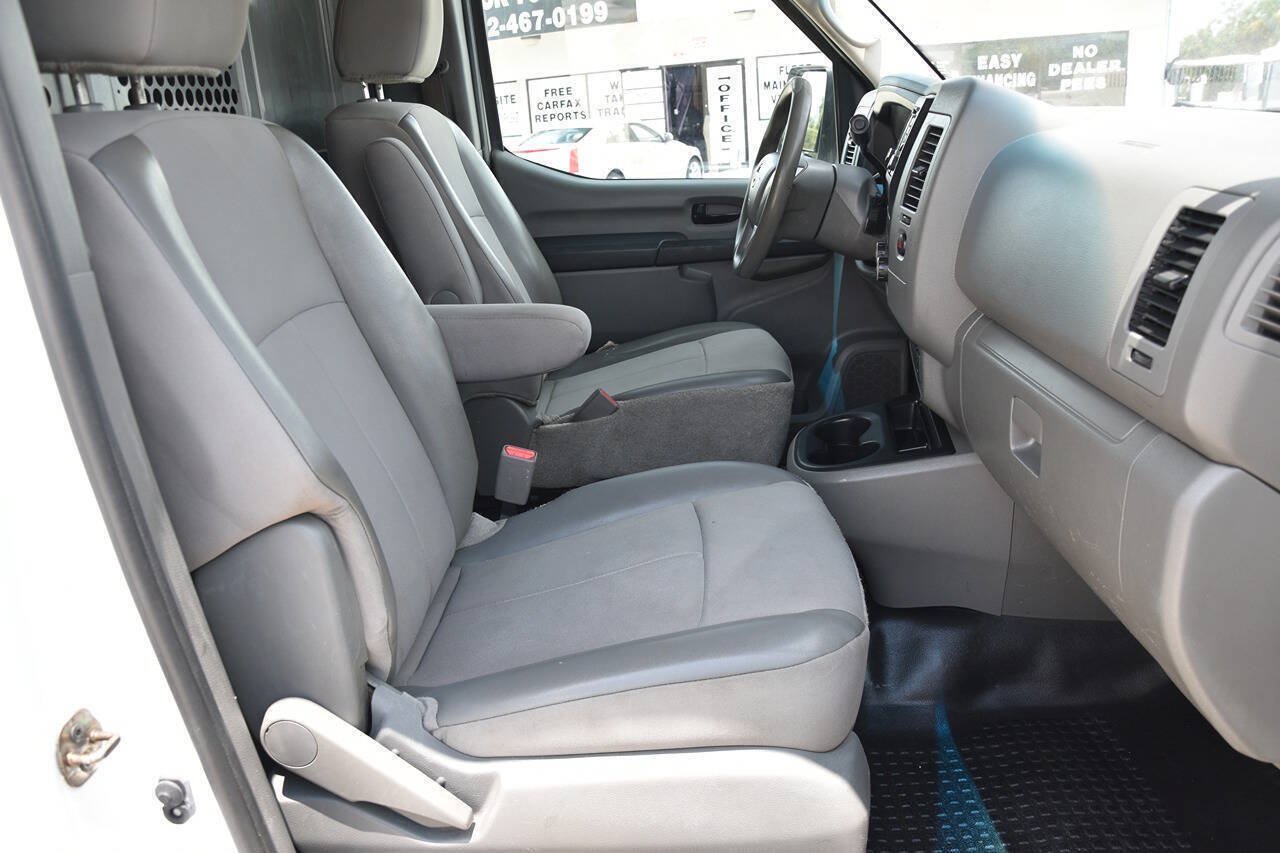 Used 2018 Nissan NV 2500 S RWD image 10