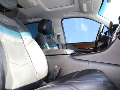 Used 2017 Cadillac Escalade ESV Premium Luxury w/ LPO, Radiant Package image 15