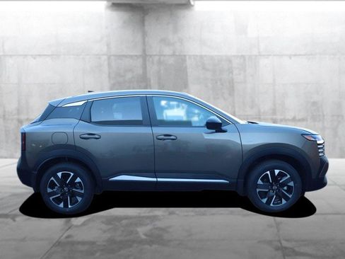 New 2026 Nissan Kicks SV w/ Cold Weather Package image 5