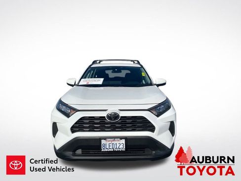Certified 2019 Toyota RAV4 LE w/ Carpet Mat Package FWD image 3