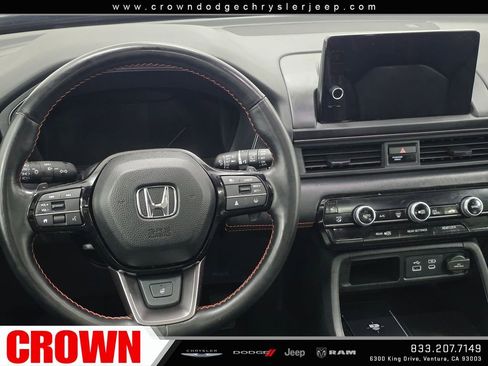 Used 2025 Honda Pilot TrailSport image 18