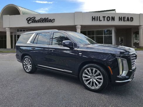 Used 2025 Cadillac Escalade Premium Luxury Platinum w/ LPO, Floor Liner Package RWD image 8