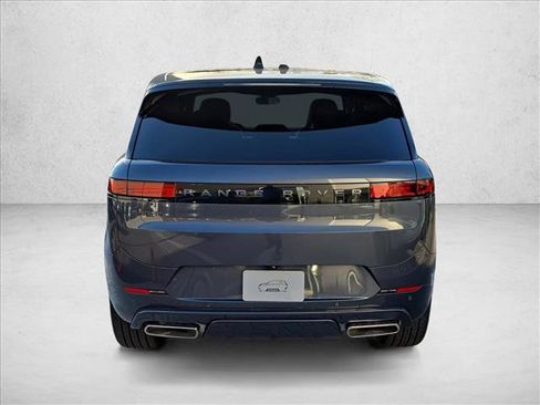 New 2025 Land Rover Range Rover Sport Dynamic SE image 6