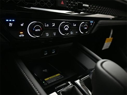 Certified 2025 Honda Accord Touring image 14