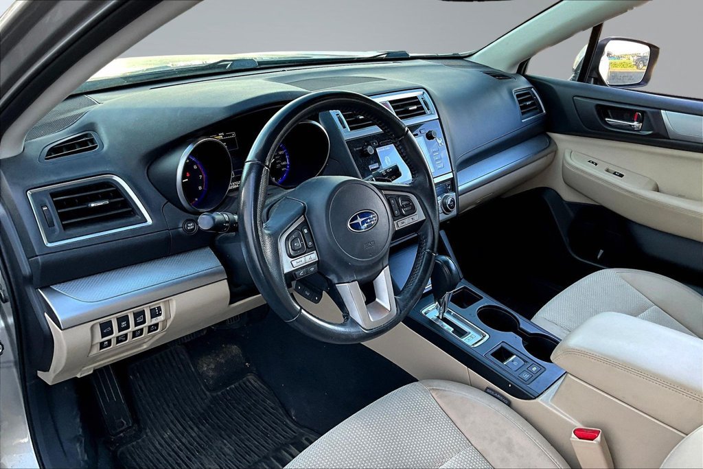 Used 2017 Subaru Outback 2.5i Premium AWD/4WD image 17