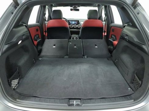 Used 2021 Mercedes-Benz GLA 35 AMG 4MATIC image 36