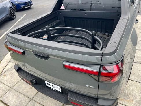 New 2025 Hyundai Santa Cruz SEL image 11