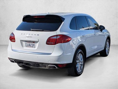 Used 2013 Porsche Cayenne AWD/4WD image 5