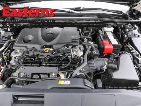 Used 2024 Toyota Camry SE image 7