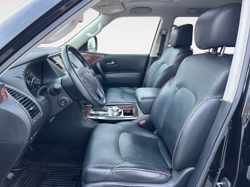 Used 2020 Nissan Armada Platinum w/ Captain's Chairs Package image 10