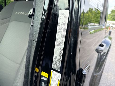 Used 2023 Jeep Gladiator Overland image 27